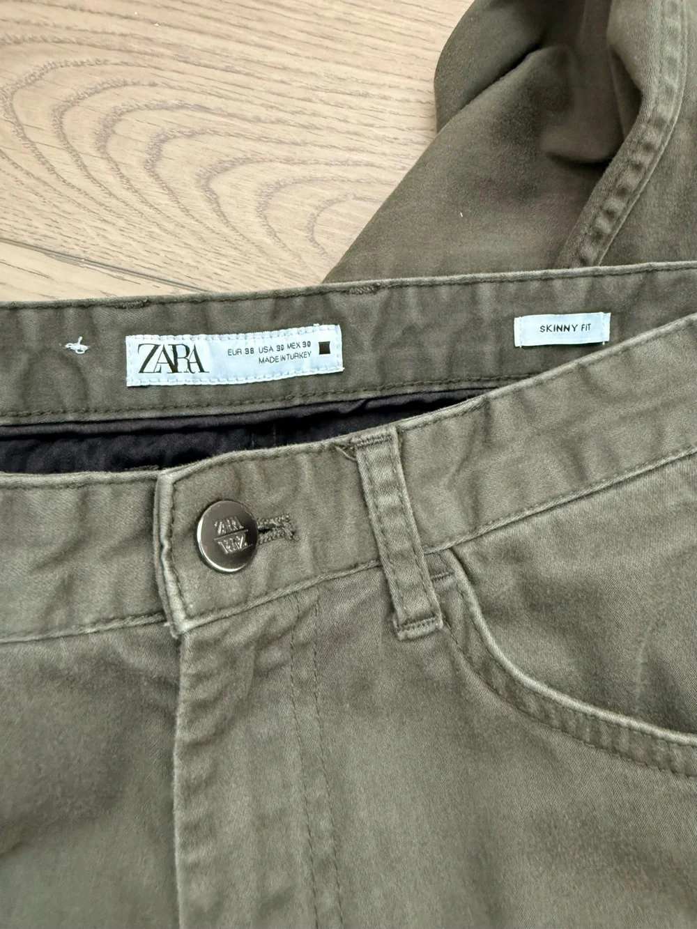 Zara Men's Skinny Jeans in Olive, Size 30